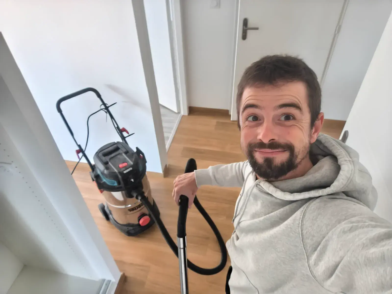 Réalisation JLR Électricité