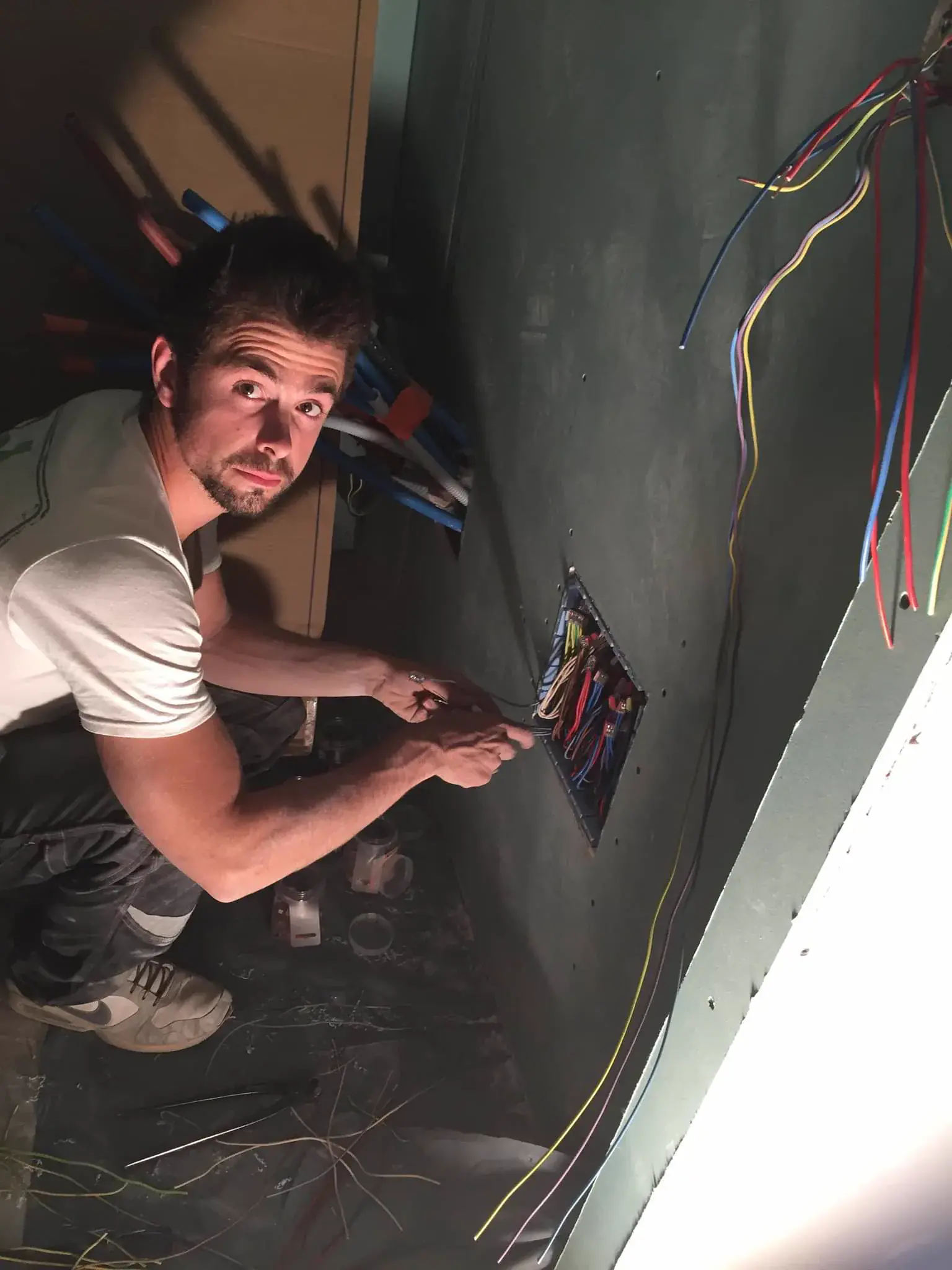 Réalisation JLR Électricité